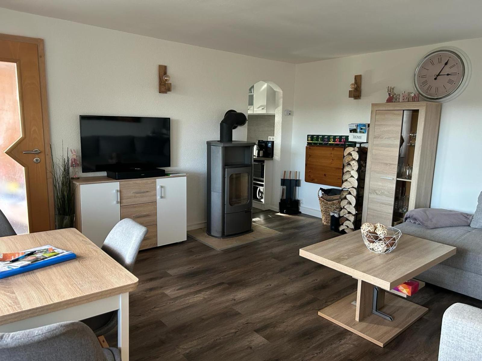 Bungalow Schwarzatalblick In Bad Blankenburg Ortsteil Boehlscheiben מראה חיצוני תמונה